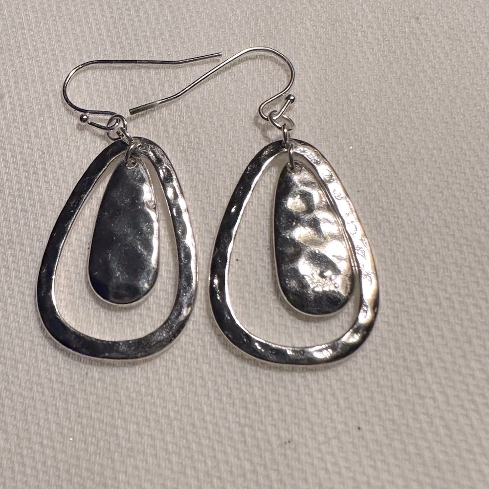 Hammered silver tear drop earrings